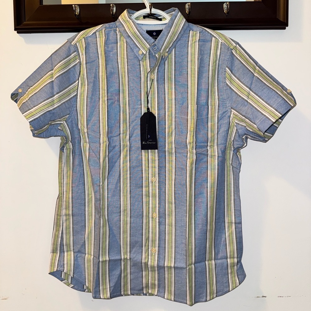 NWT Ben Sherman Mens Short Sleeve Button Up Striped Shirt Size Medium